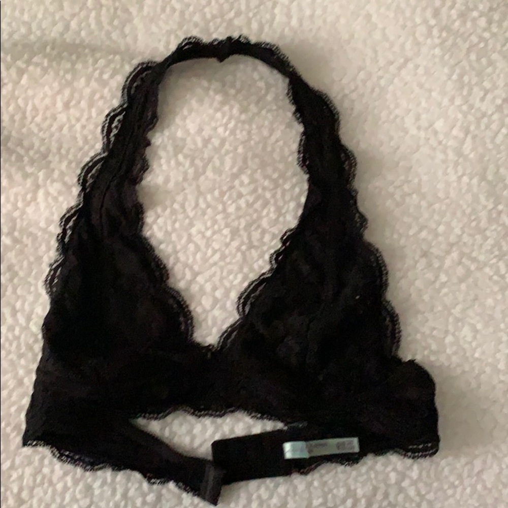 black bralette